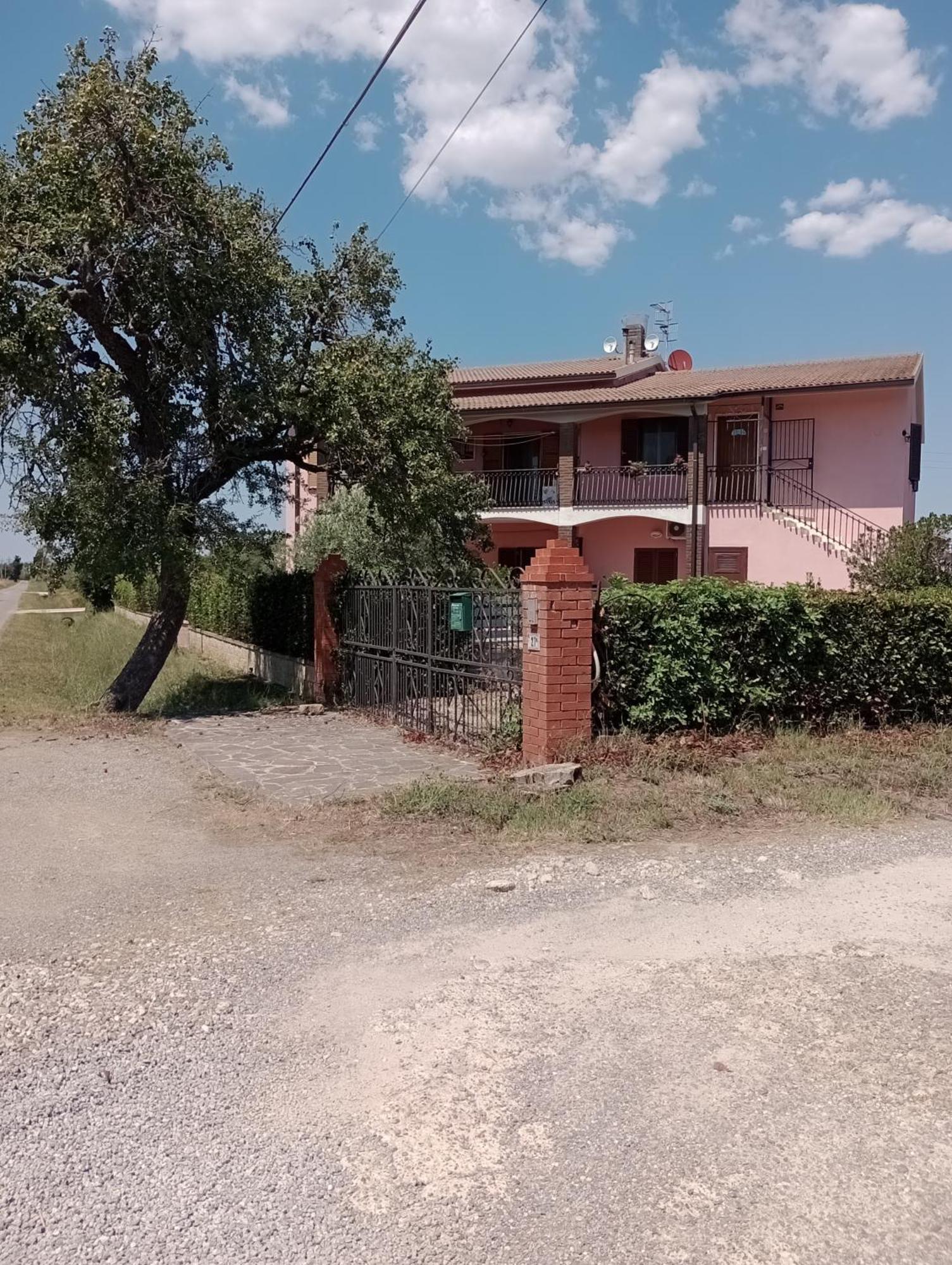 Casa Vacanze Il Pero Marsiliana Exterior photo